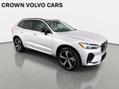 2023 Volvo XC60 Ultimate Dark Theme