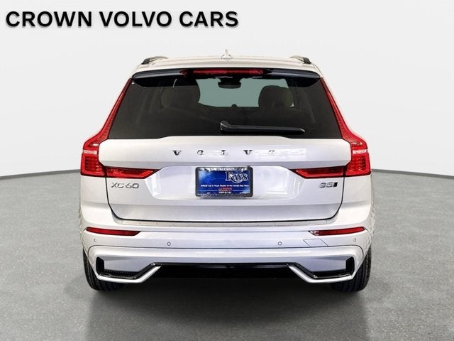 2023 Volvo XC60 Ultimate Dark Theme