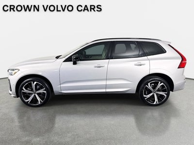 2023 Volvo XC60 Ultimate Dark Theme