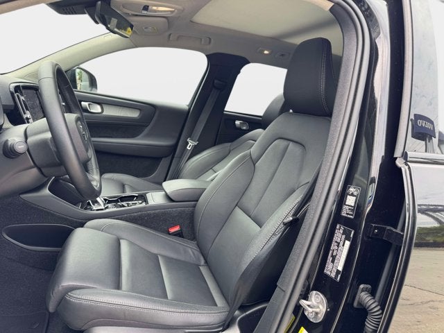 2026 Volvo XC40 Plus
