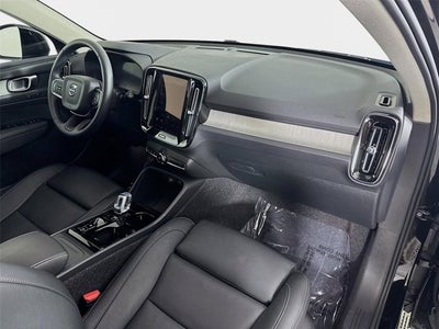 2026 Volvo XC40 Plus