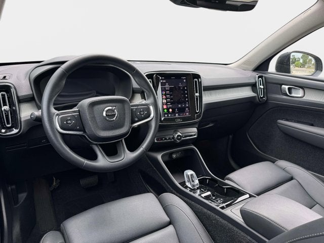 2026 Volvo XC40 Plus