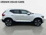 2025 Volvo XC40 Ultra Bright Theme