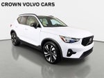 2024 Volvo XC40 Plus Dark Theme