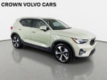 2023 Volvo XC40 Plus Bright Theme