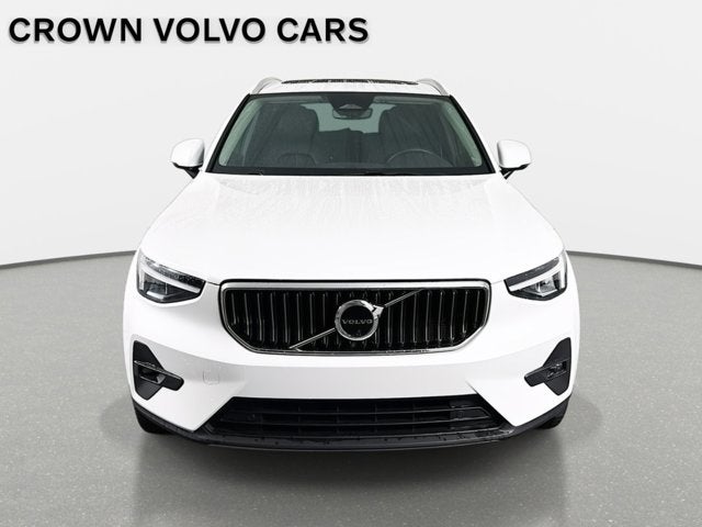2023 Volvo XC40 Plus Bright Theme