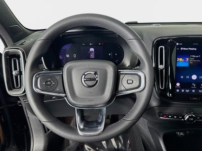 2023 Volvo XC40 Plus Dark Theme