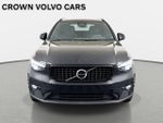 2023 Volvo XC40 Plus Dark Theme