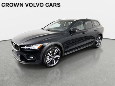 2025 Volvo V60 Cross Country Plus