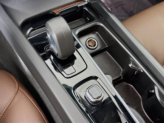 2025 Volvo V60 Cross Country Plus