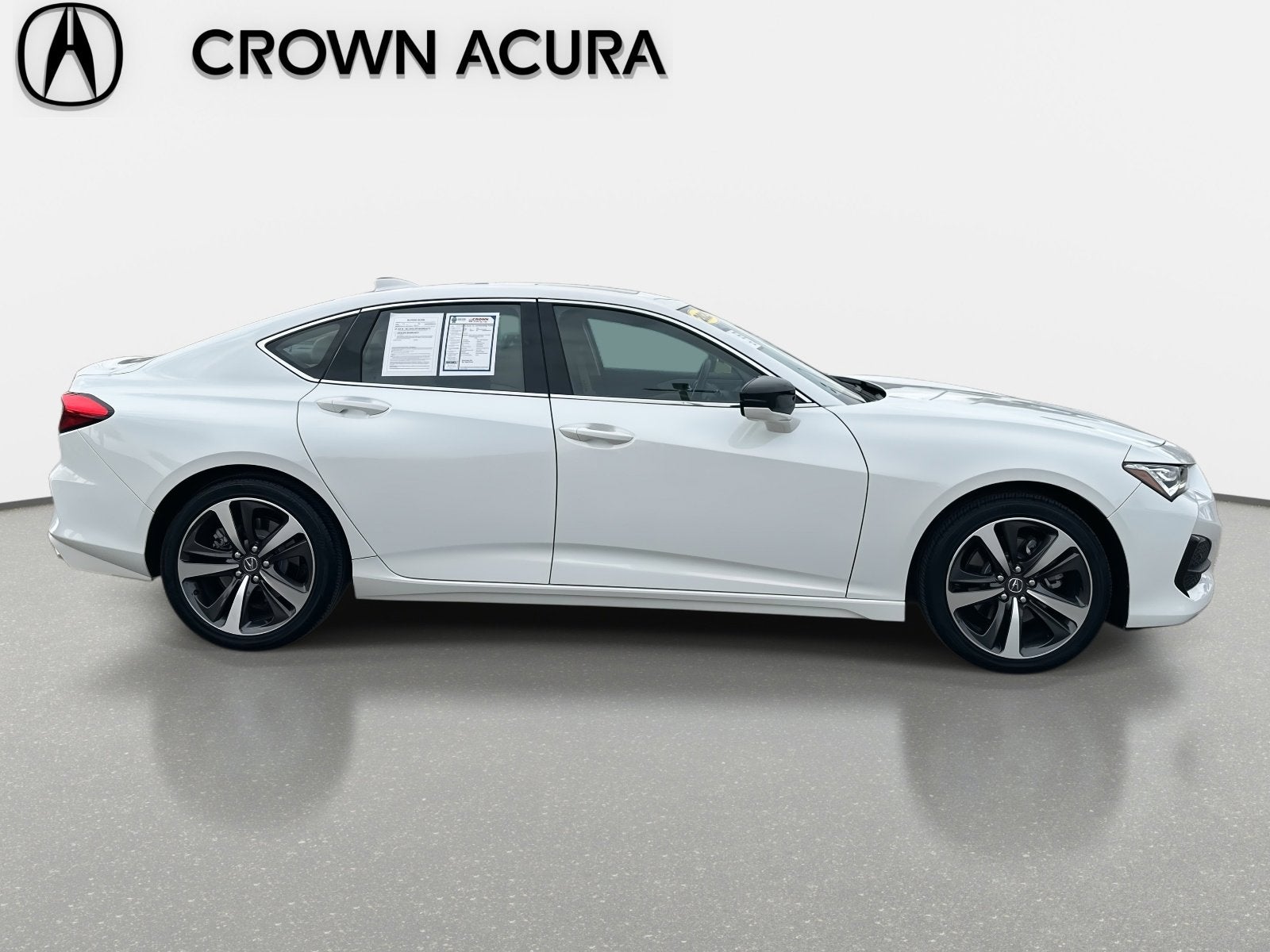 2025 Acura TLX w/Technology Package