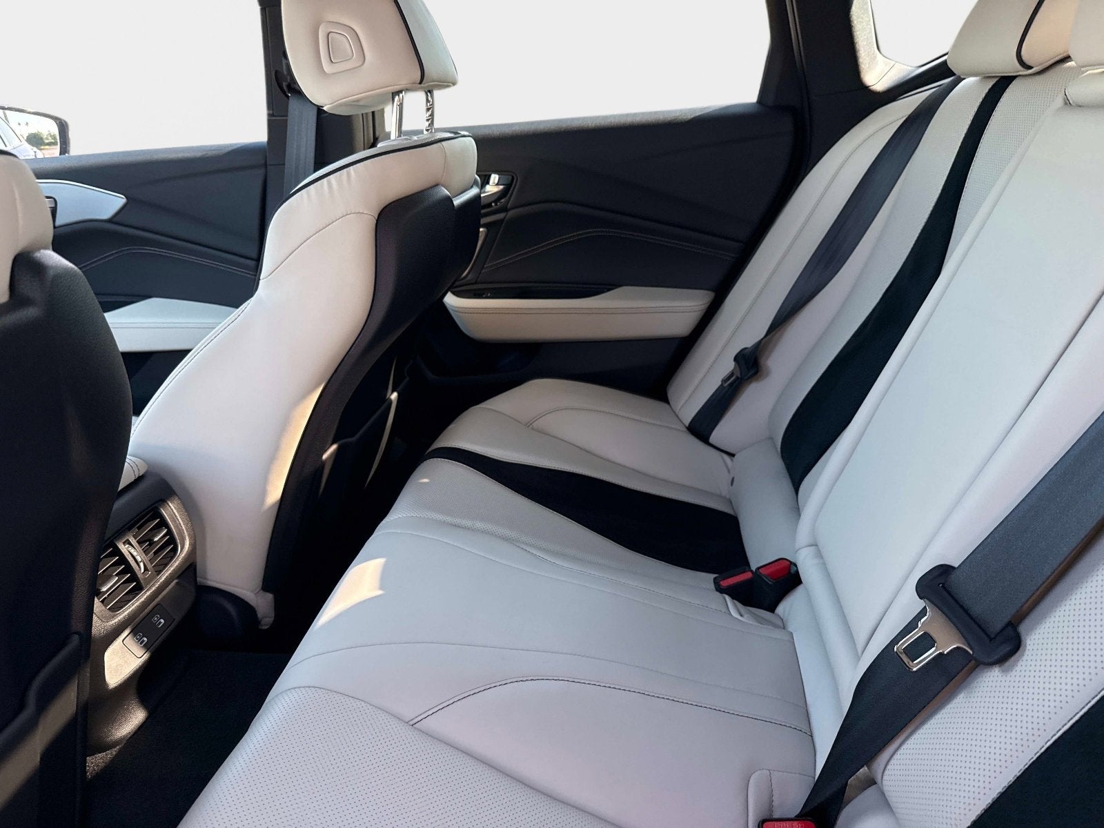 2025 Acura TLX w/A-Spec Package