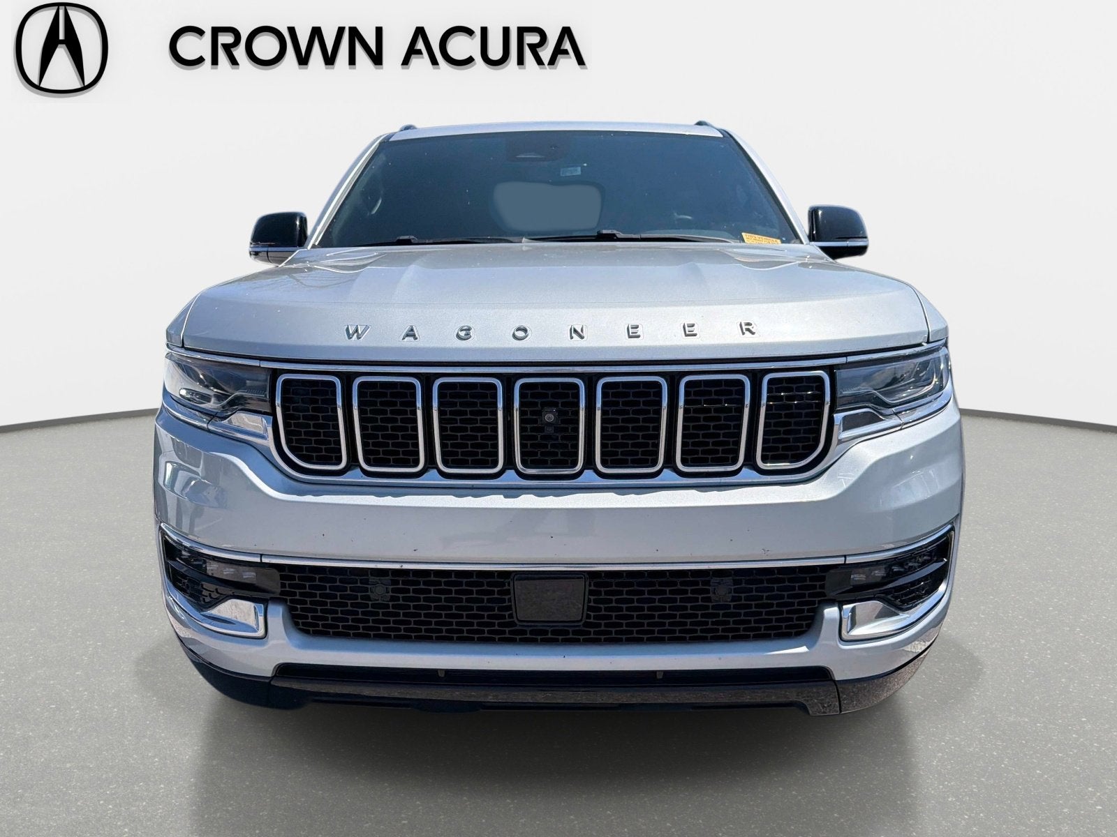 2023 Jeep Wagoneer Base