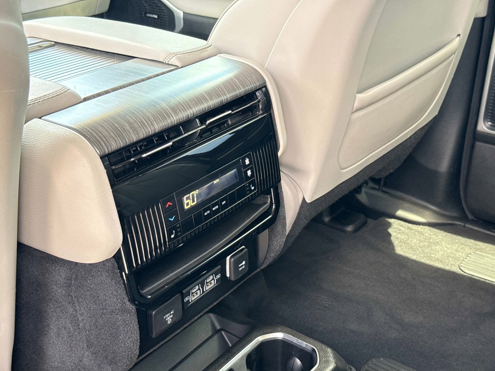 2023 Jeep Wagoneer Series II