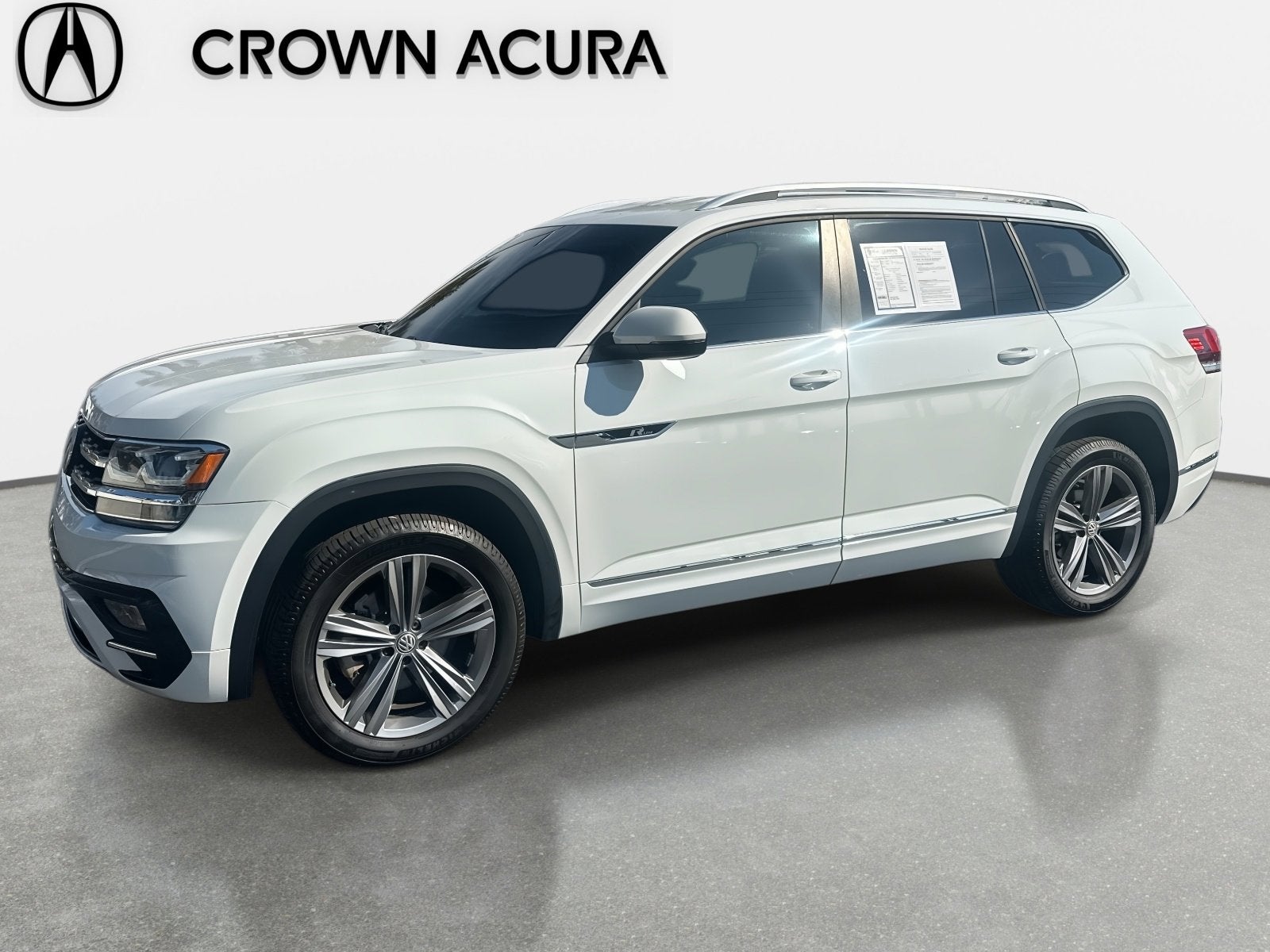 2019 Volkswagen Atlas 3.6L V6 SE w/Technology R-Line