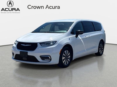 2024 Chrysler Pacifica Hybrid Select