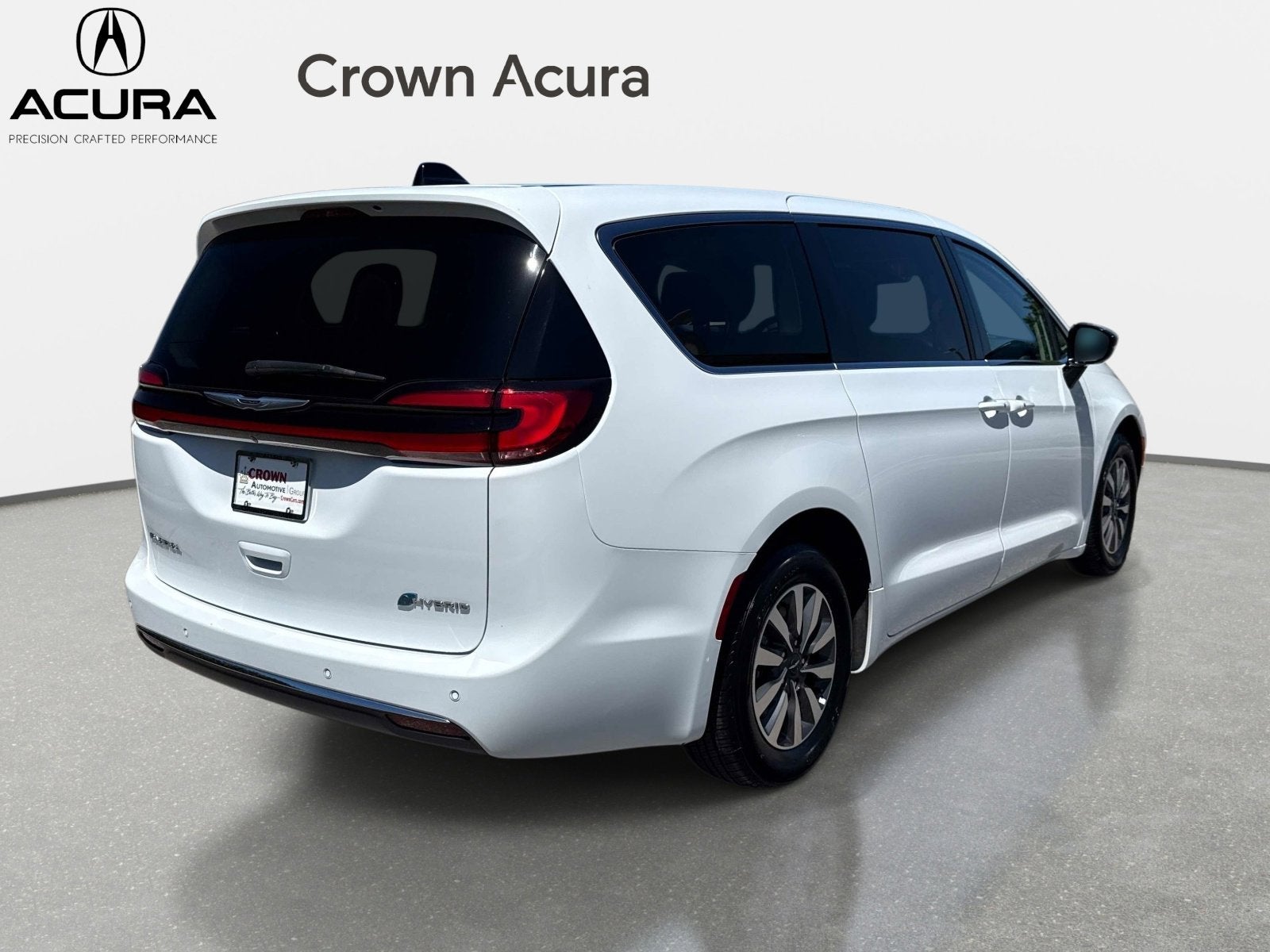 2024 Chrysler Pacifica Hybrid Select