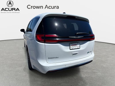 2024 Chrysler Pacifica Hybrid Select