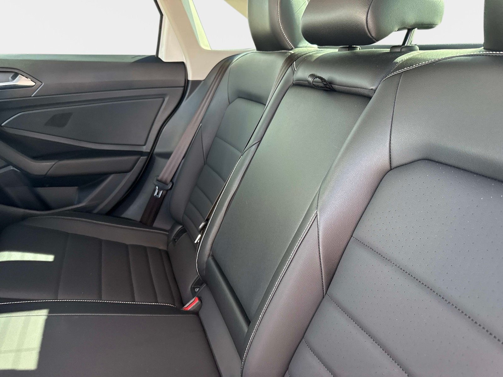 2022 Volkswagen Jetta SE