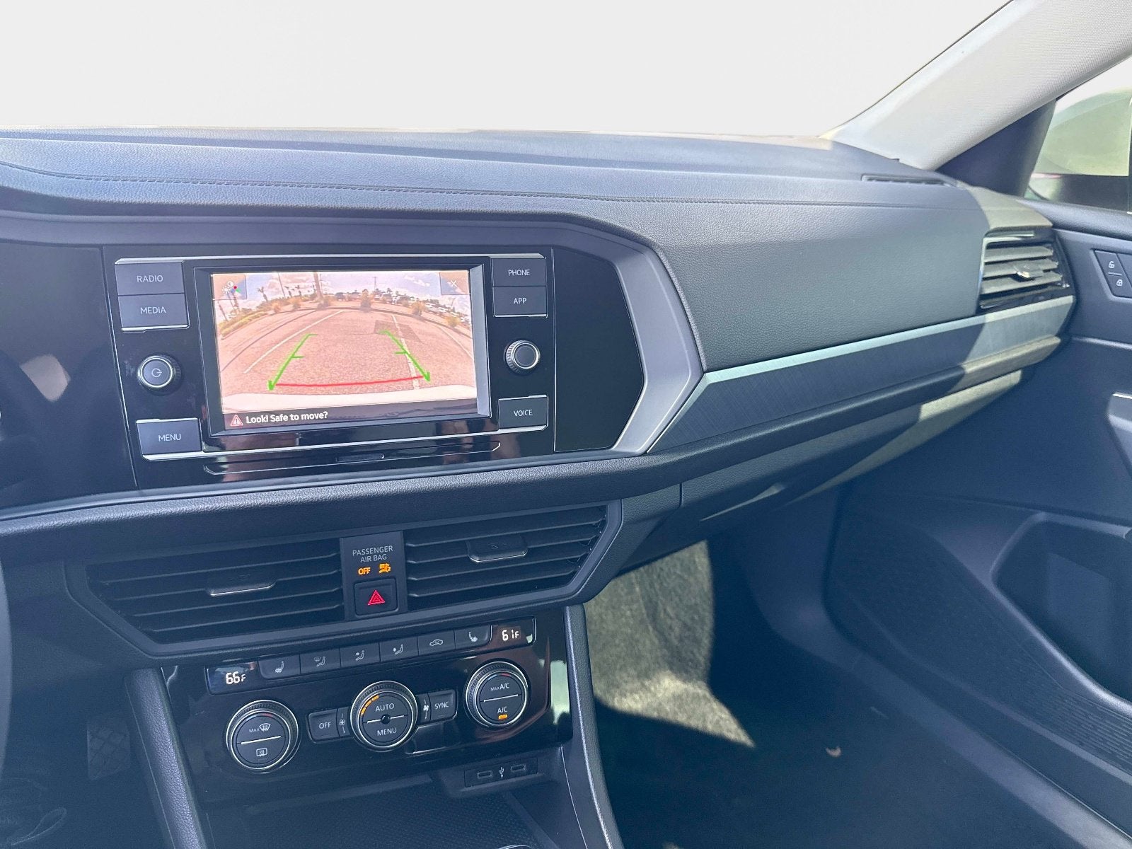 2022 Volkswagen Jetta SE