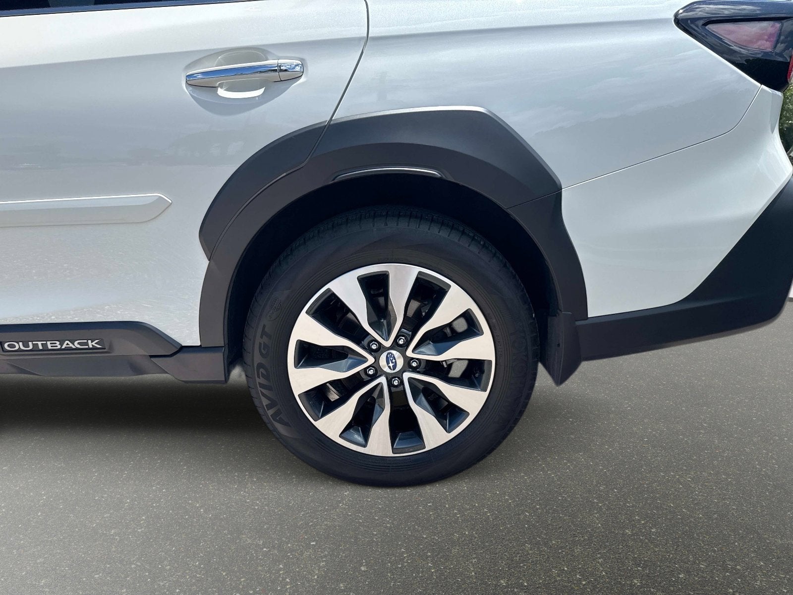 2025 Subaru Outback Touring XT