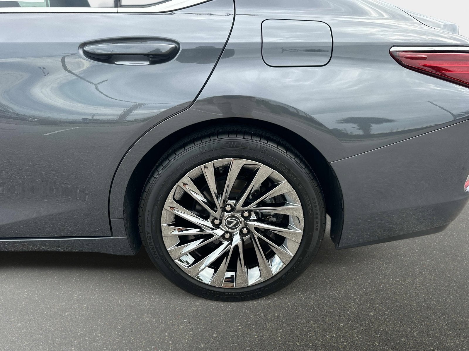 2024 Lexus ES ES 350 Luxury