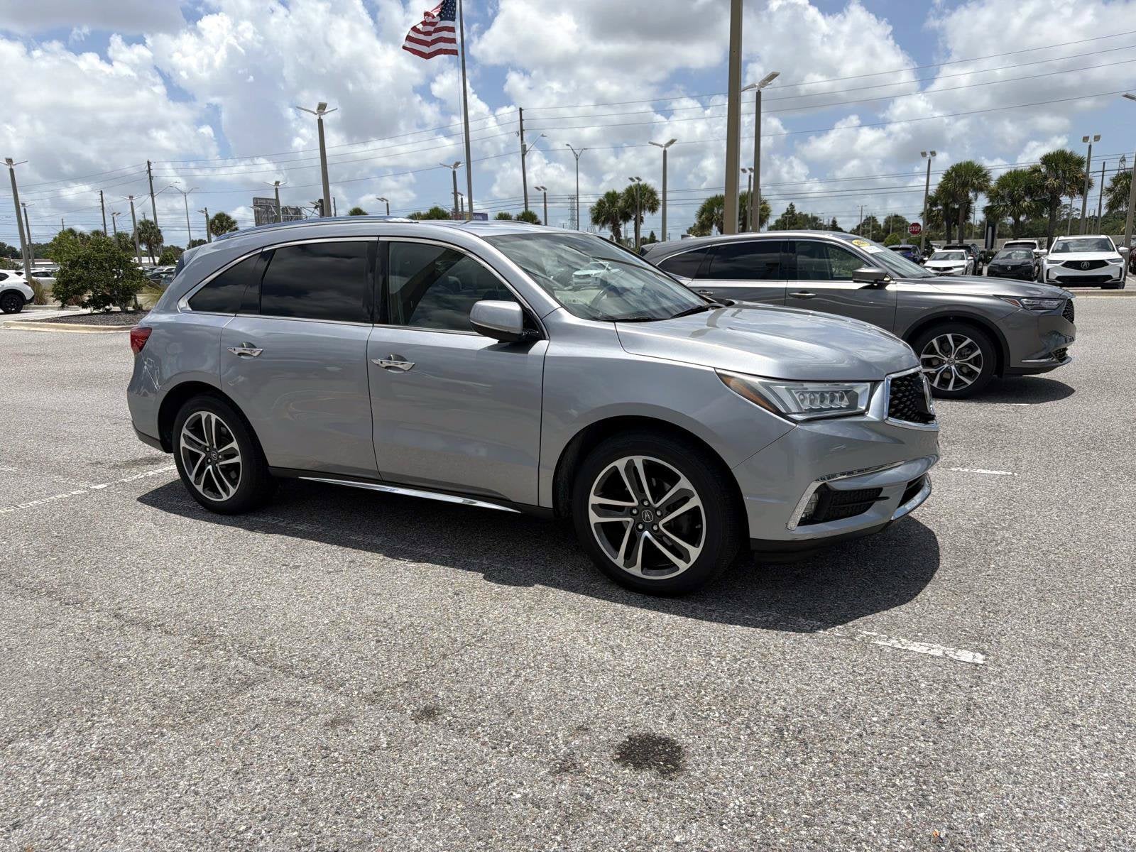 2017 Acura MDX w/Advance/Entertainment Pkg