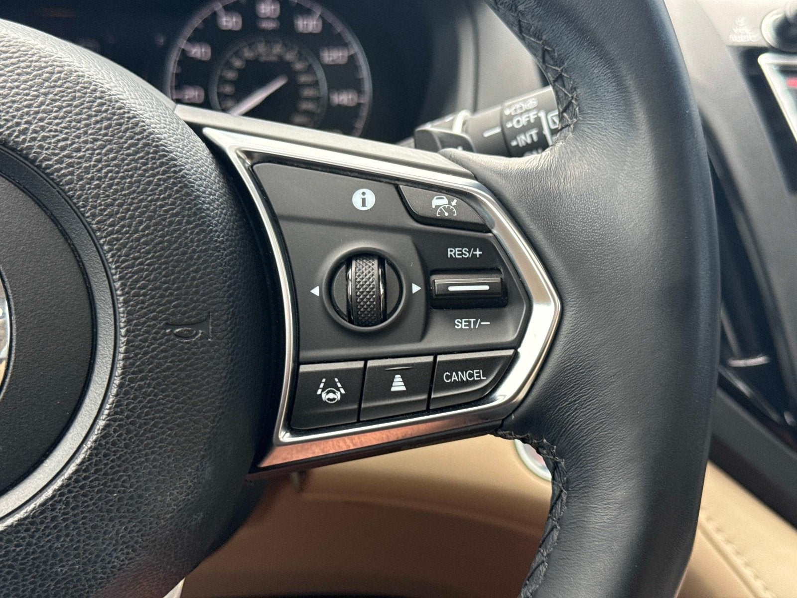 2023 Acura RDX w/Technology Package