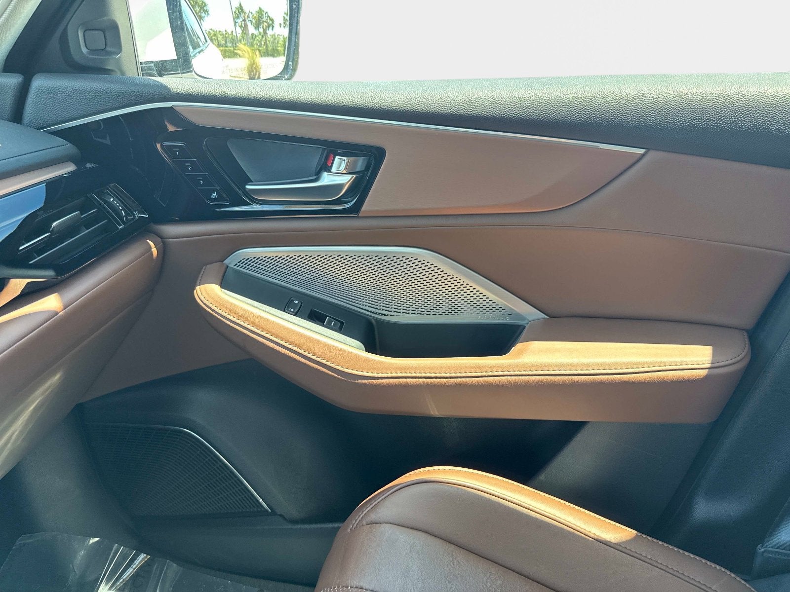 2023 Acura MDX w/Technology Package