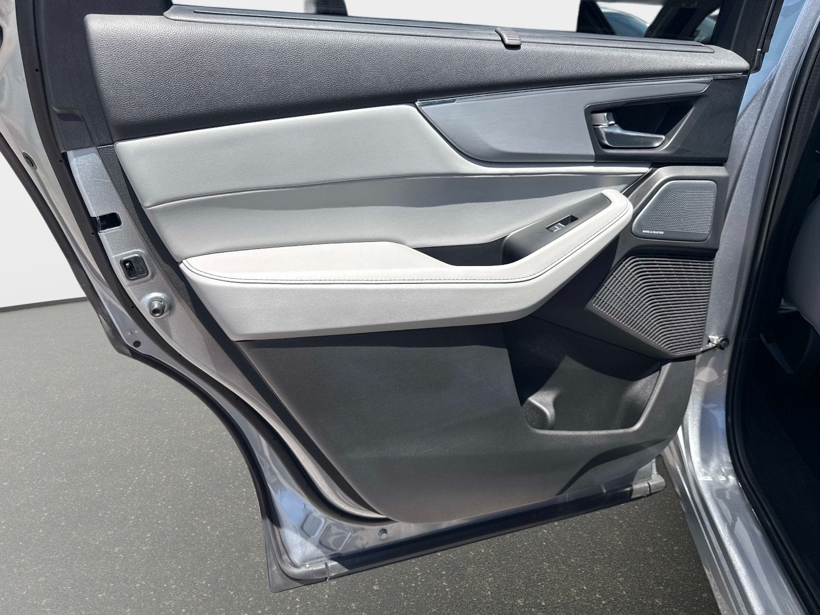 2026 Acura MDX w/Technology Package