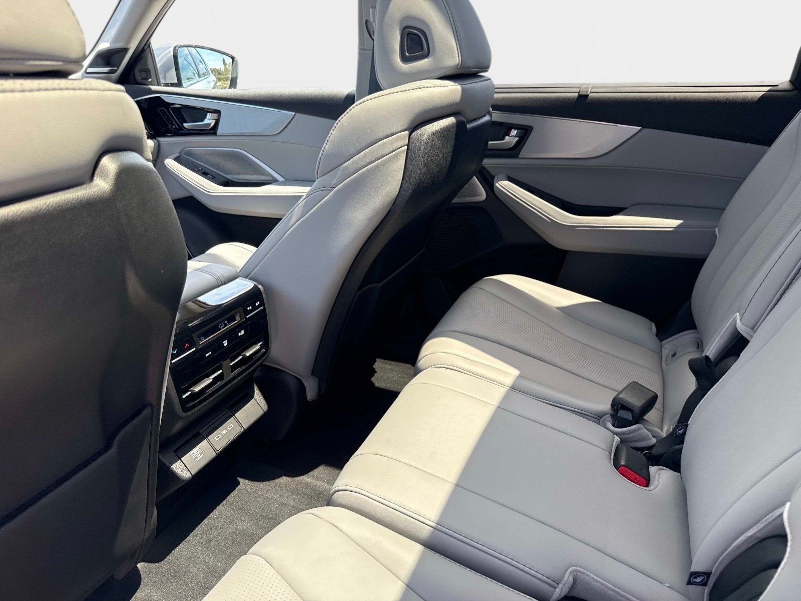 2026 Acura MDX w/Technology Package