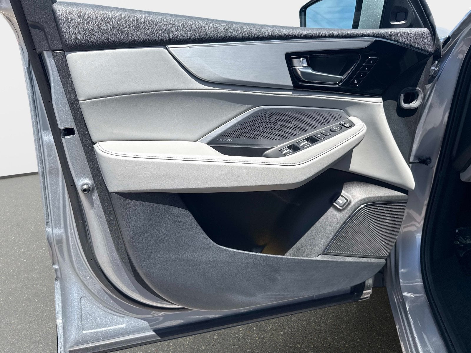 2026 Acura MDX w/Technology Package