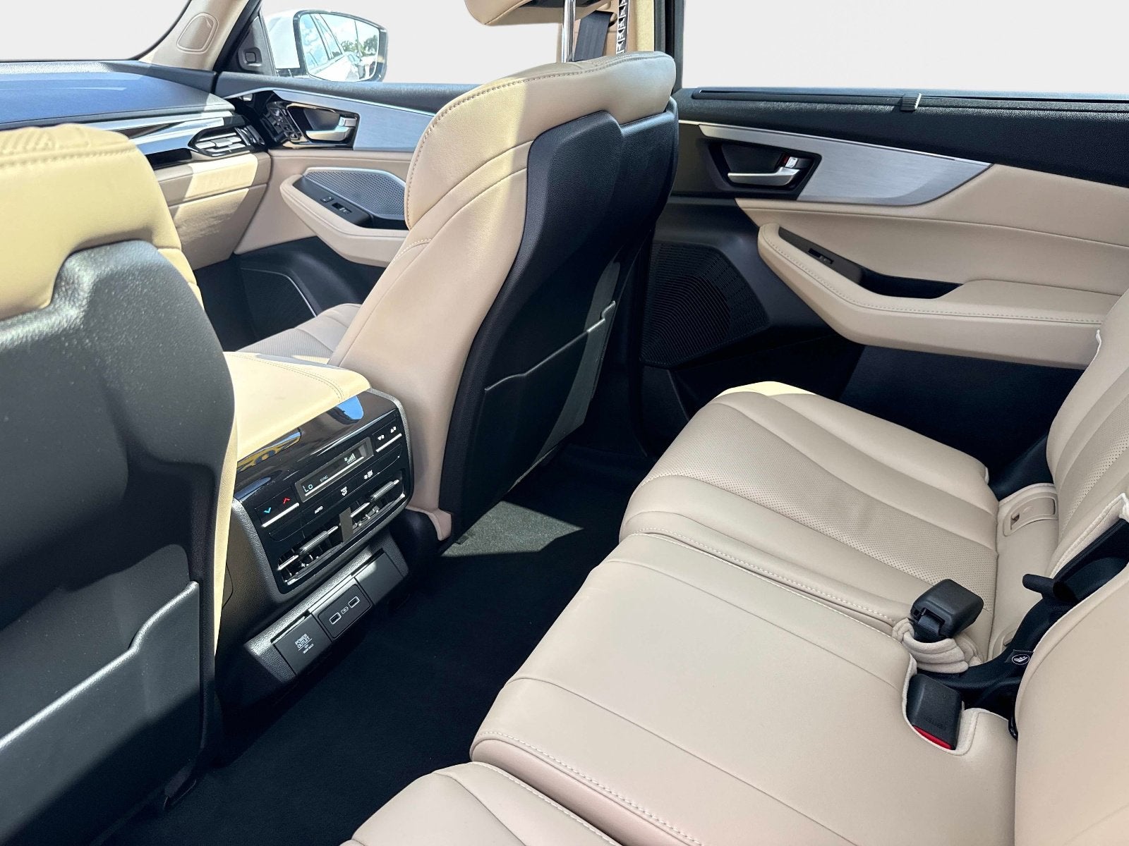2023 Acura MDX w/Technology Package