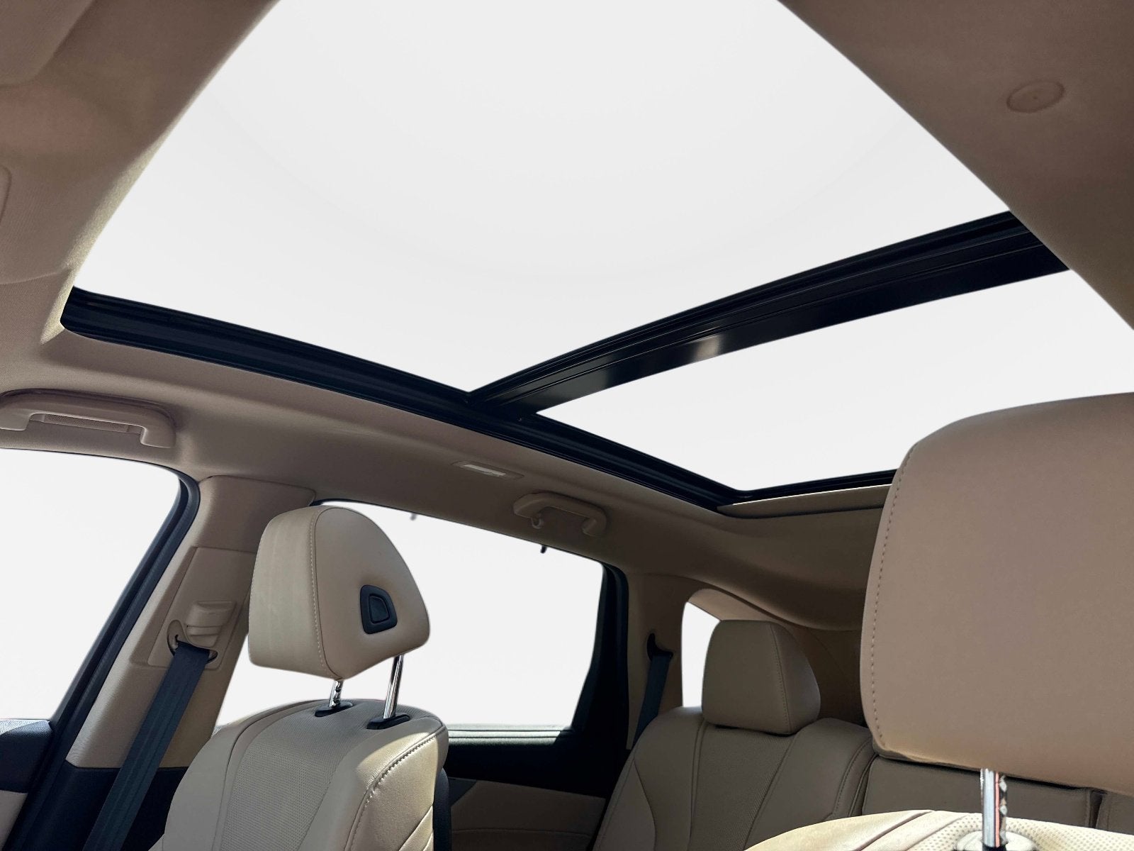 2023 Acura MDX w/Technology Package