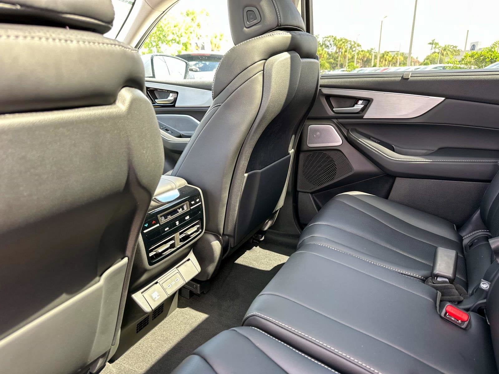 2026 Acura MDX w/Technology Package