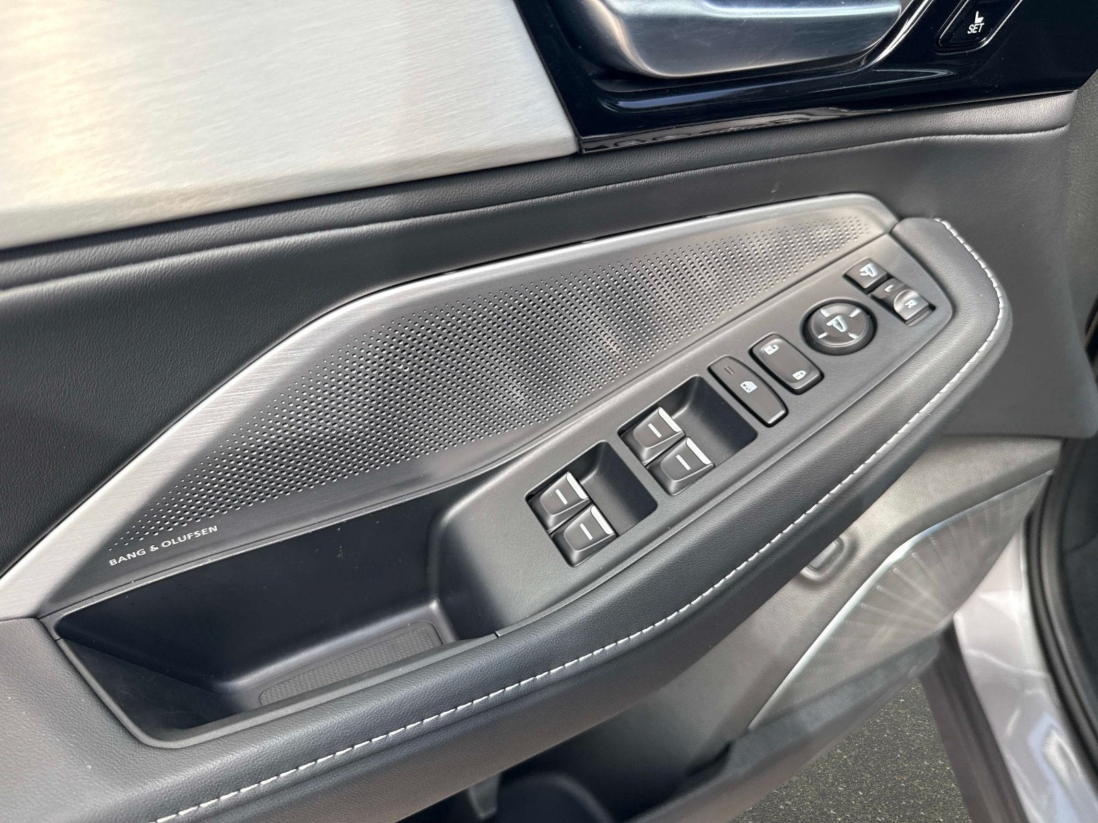 2026 Acura MDX w/Technology Package