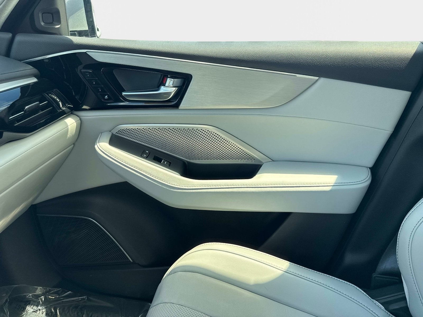 2024 Acura MDX w/Technology Package