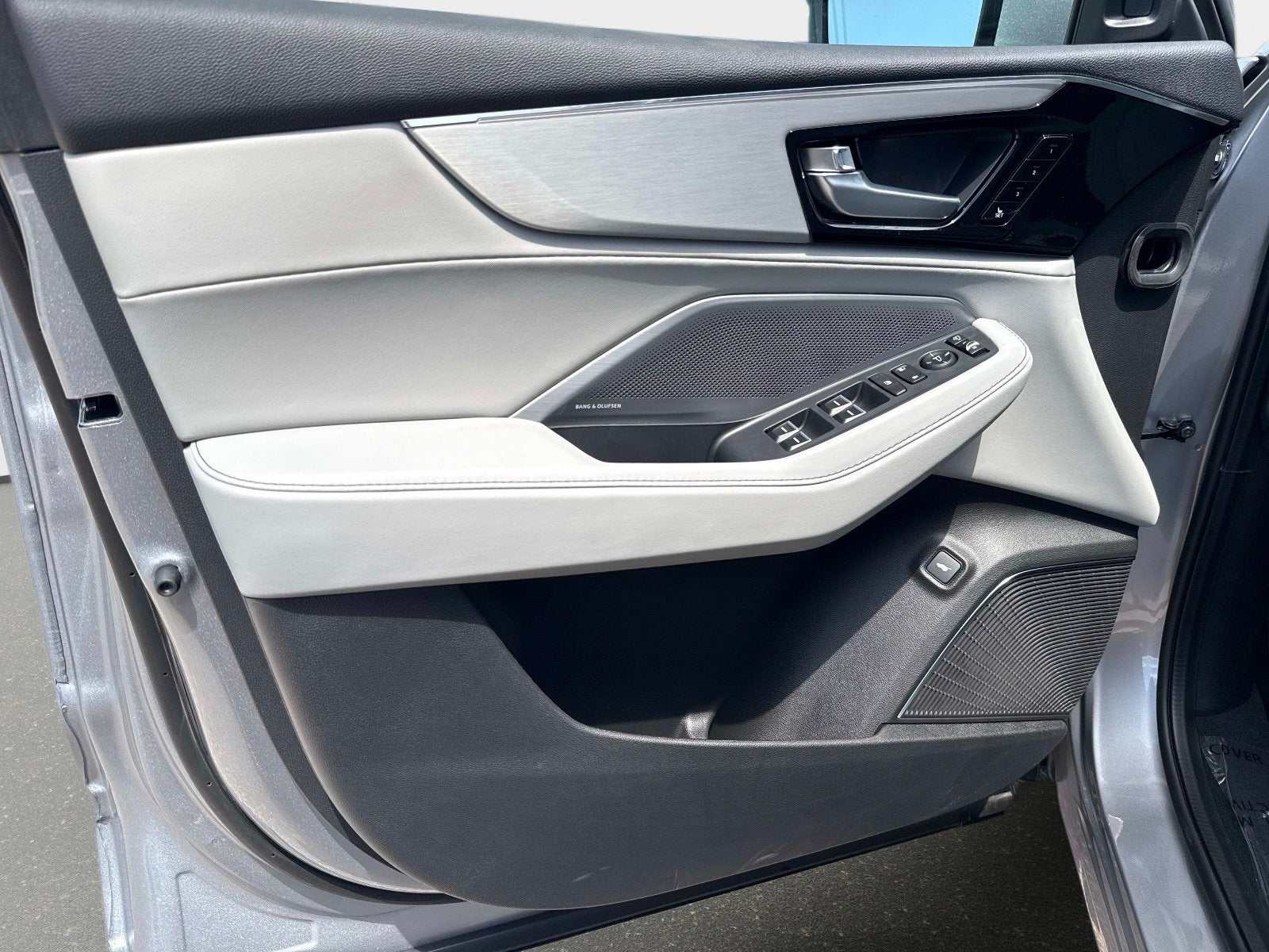 2026 Acura MDX w/Technology Package