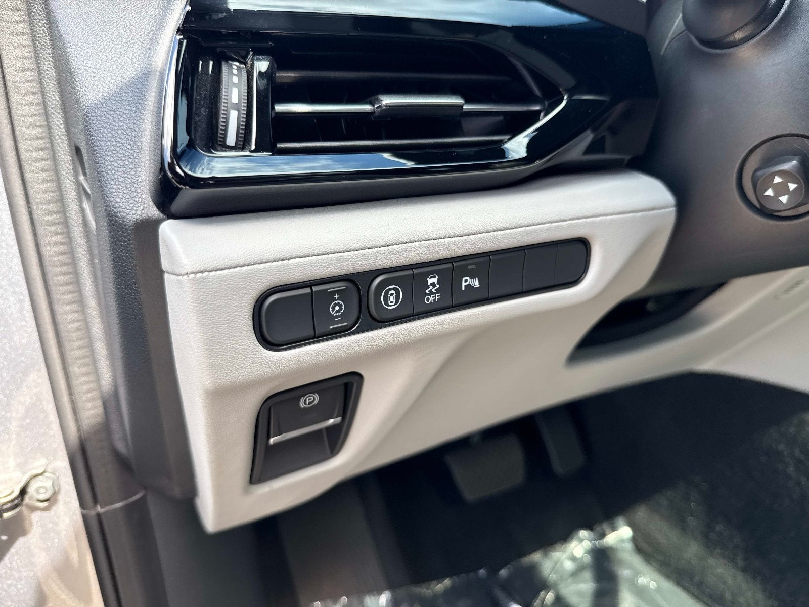 2024 Acura MDX w/Technology Package