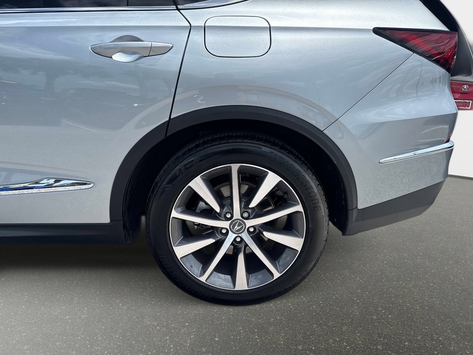 2025 Acura MDX w/Technology Package