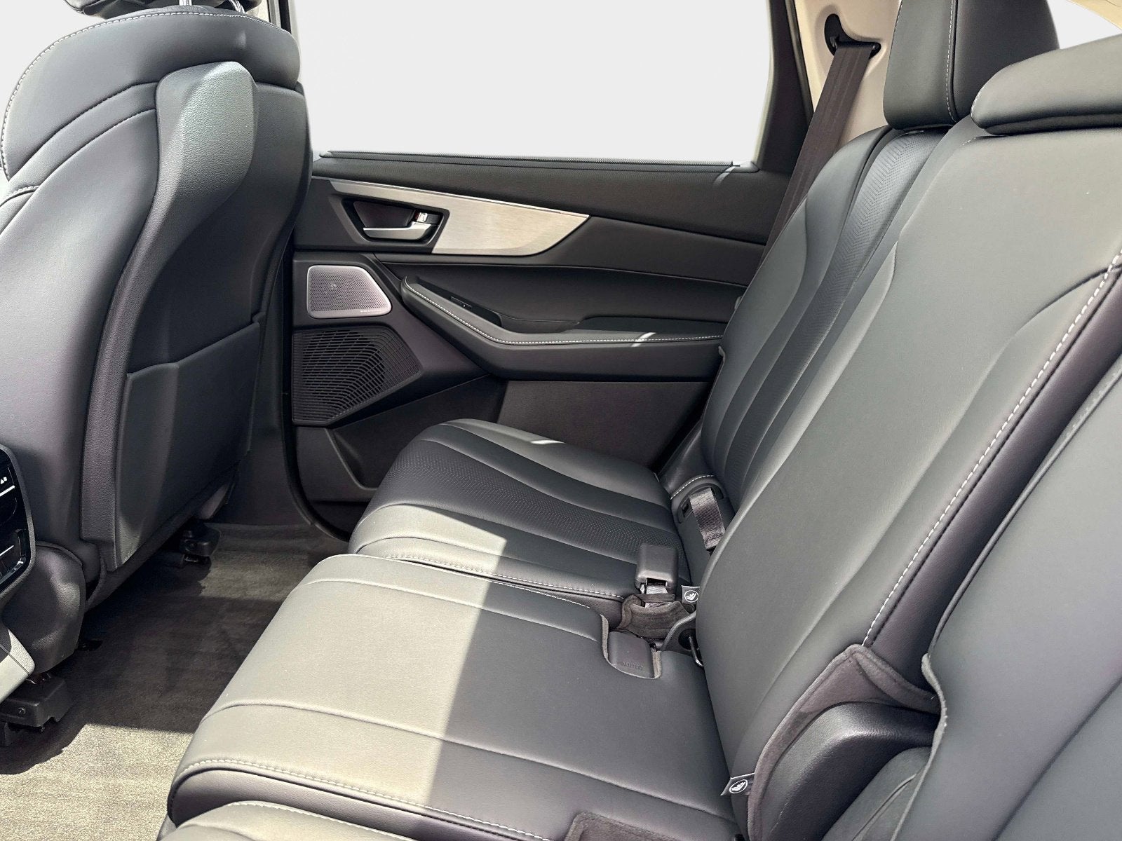 2025 Acura MDX w/Technology Package
