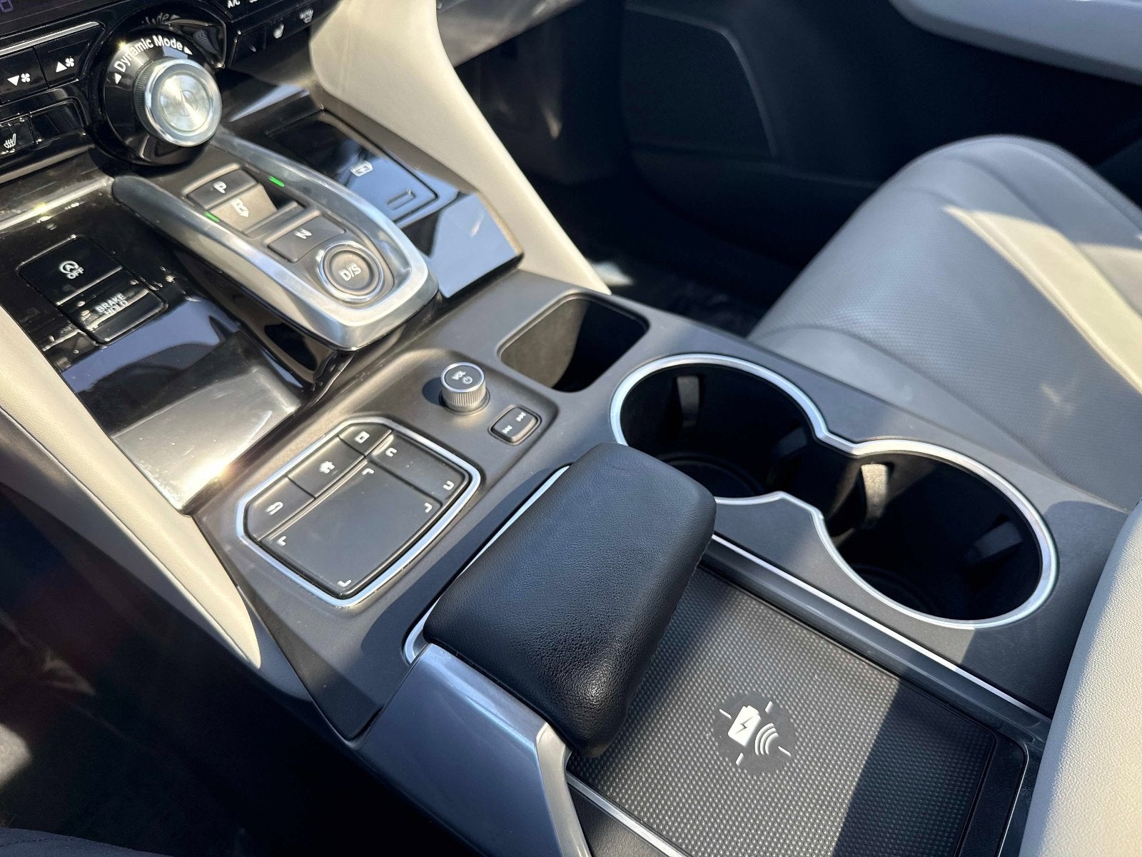 2023 Acura MDX w/Technology Package