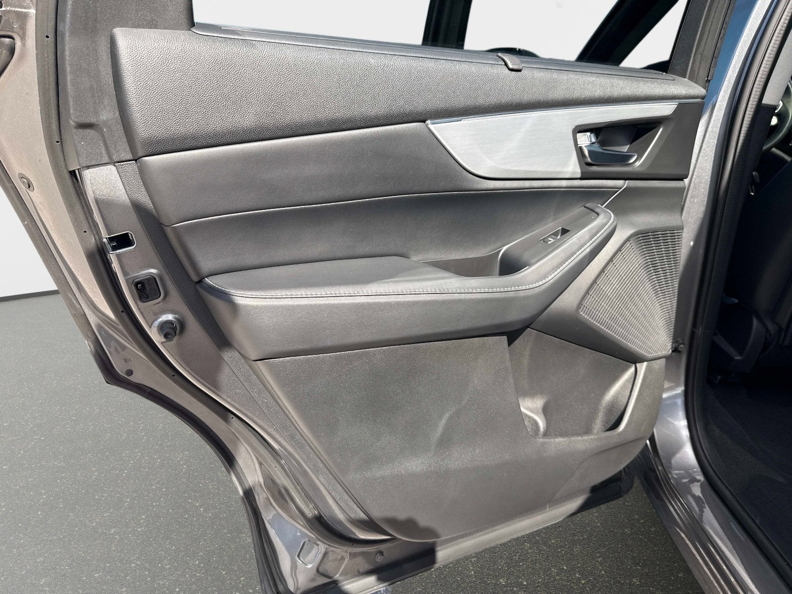 2023 Acura MDX w/Technology Package