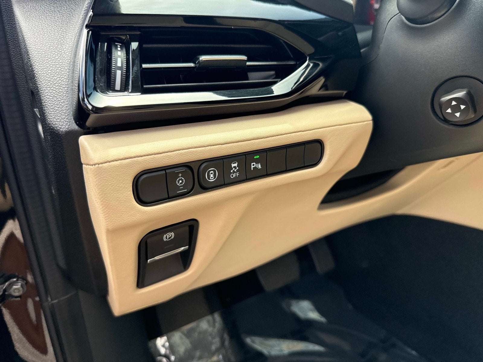 2023 Acura MDX w/Technology Package