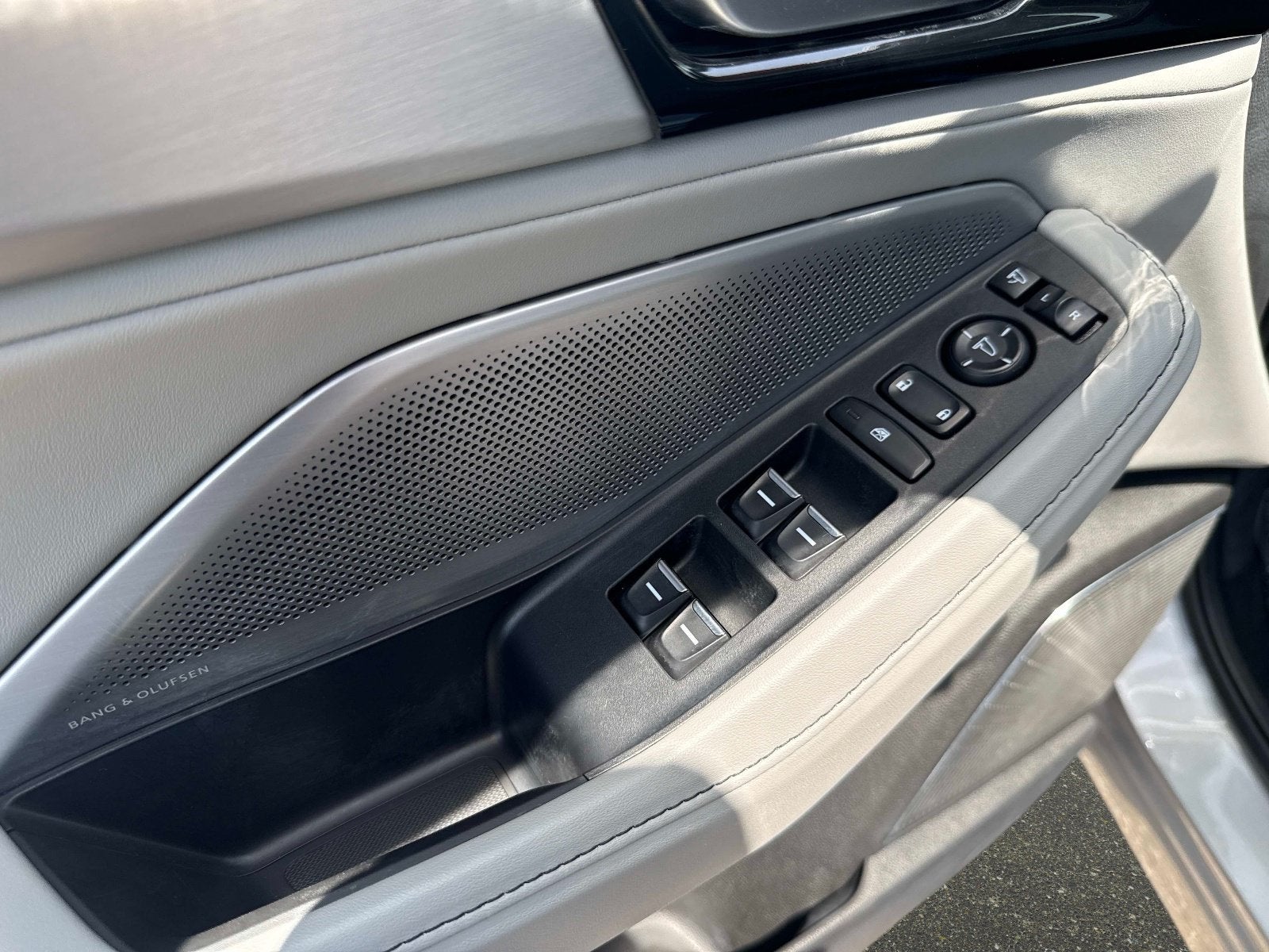 2026 Acura MDX w/Technology Package