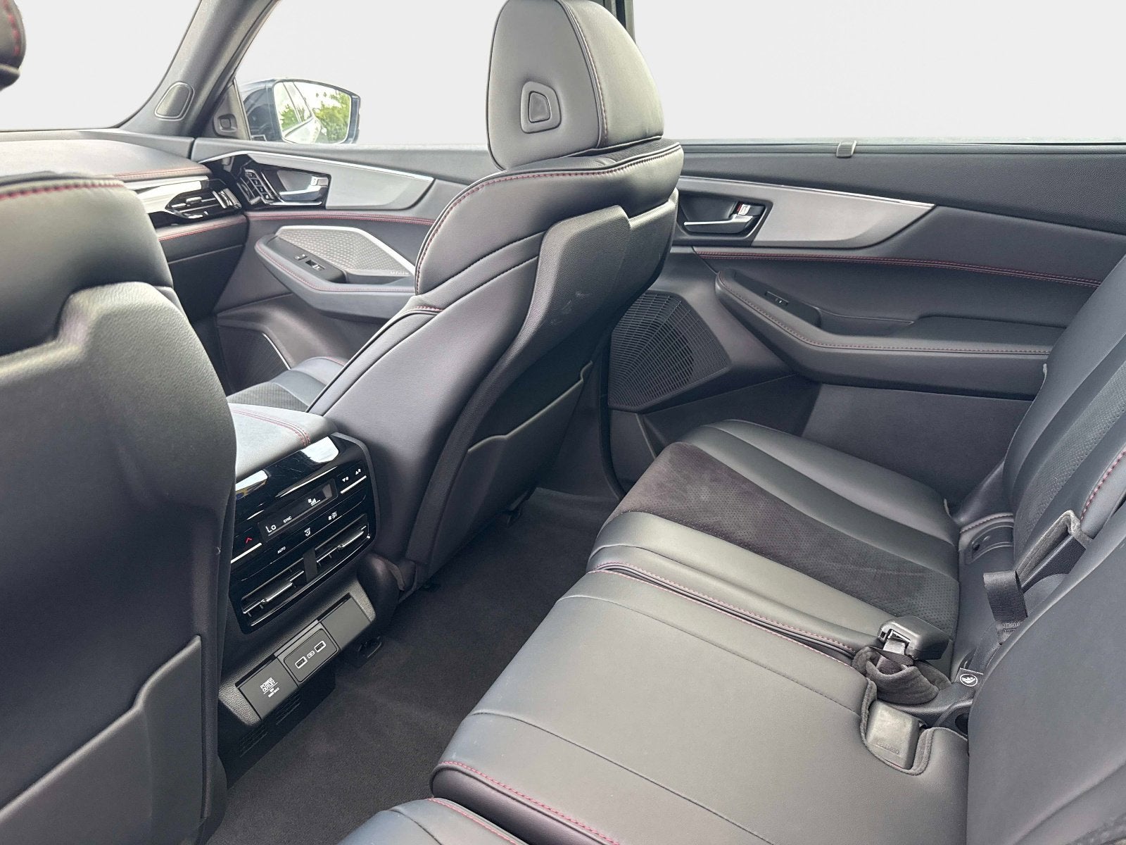 2024 Acura MDX w/A-Spec Package