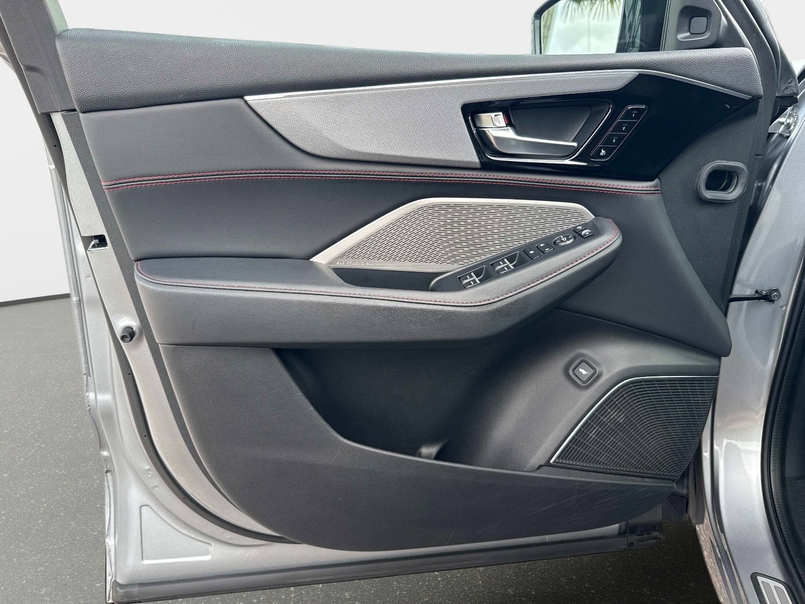 2024 Acura MDX w/A-Spec Package