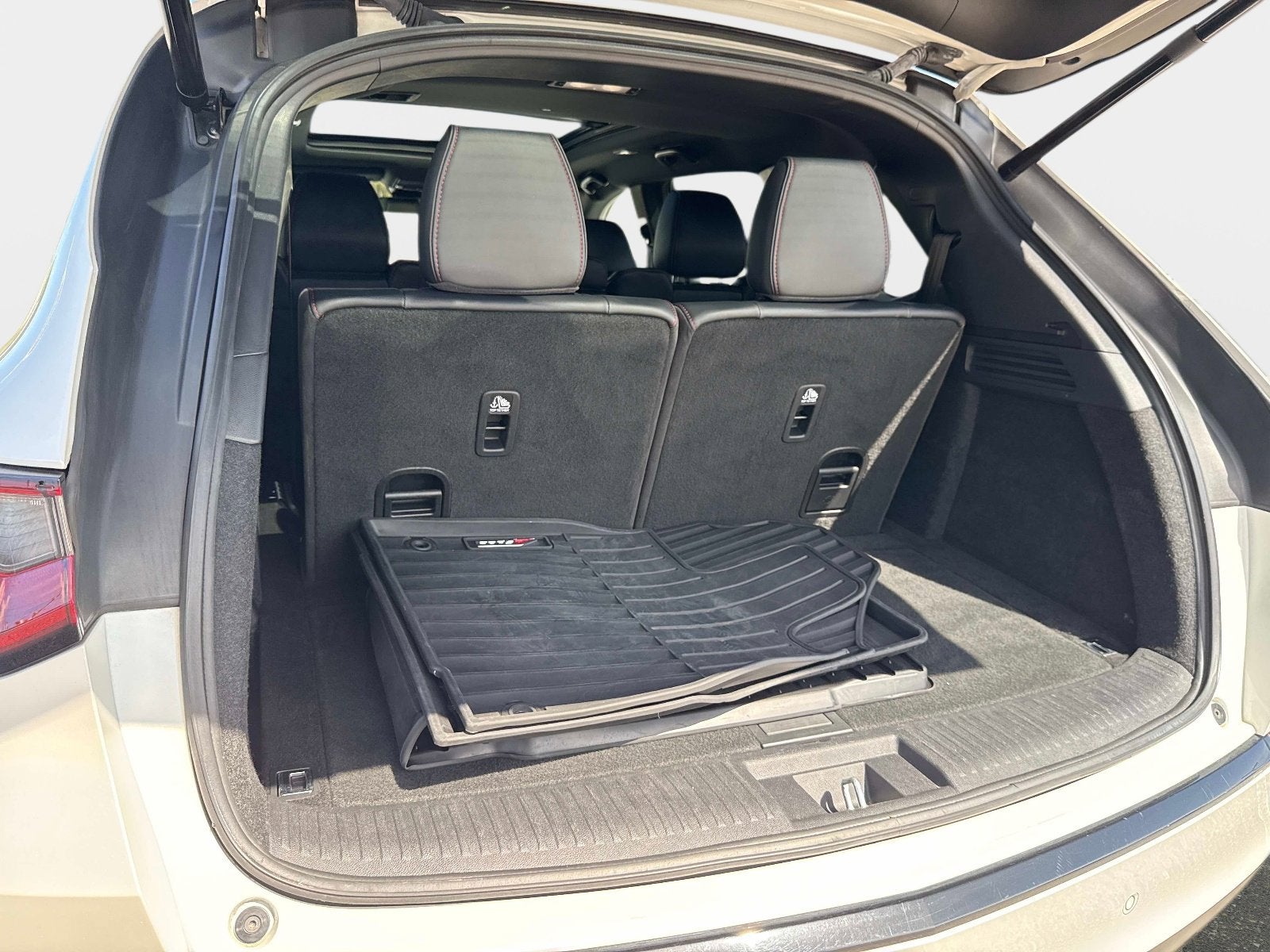 2023 Acura MDX w/A-Spec Package