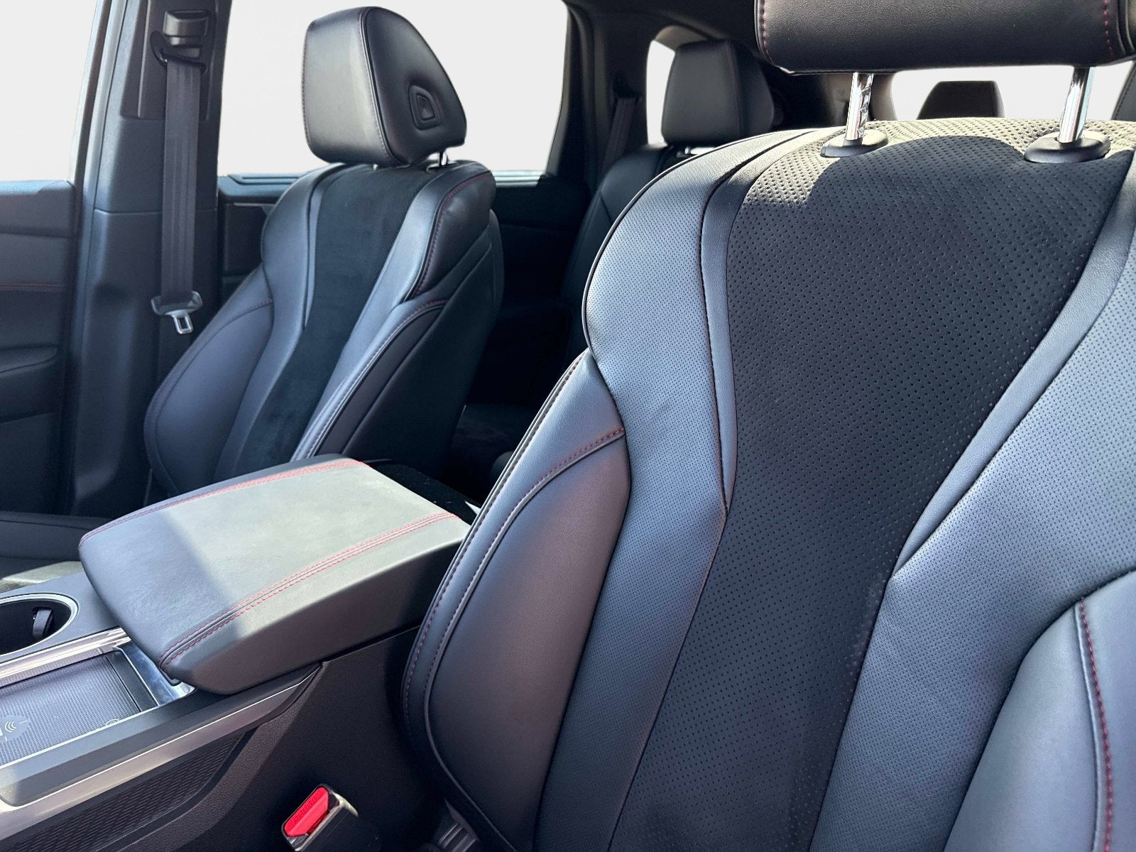 2023 Acura MDX w/A-Spec Package