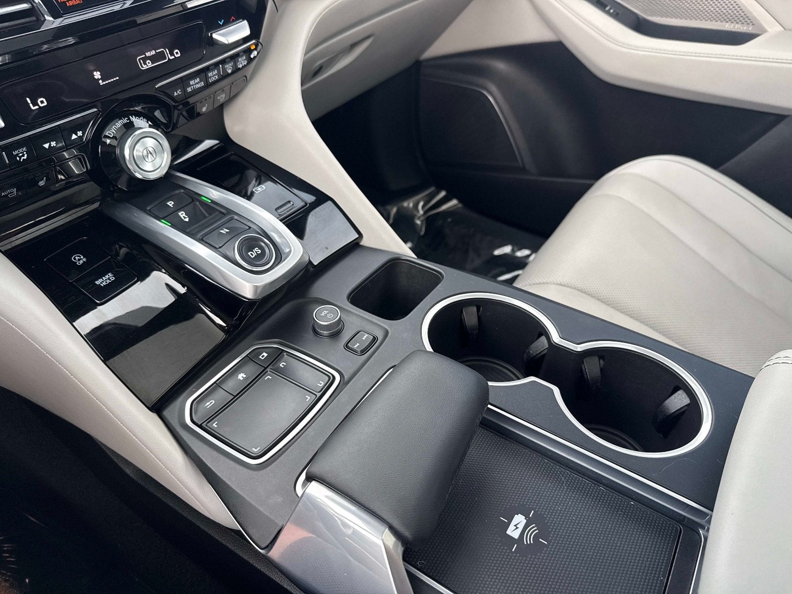 2023 Acura MDX w/Technology Package